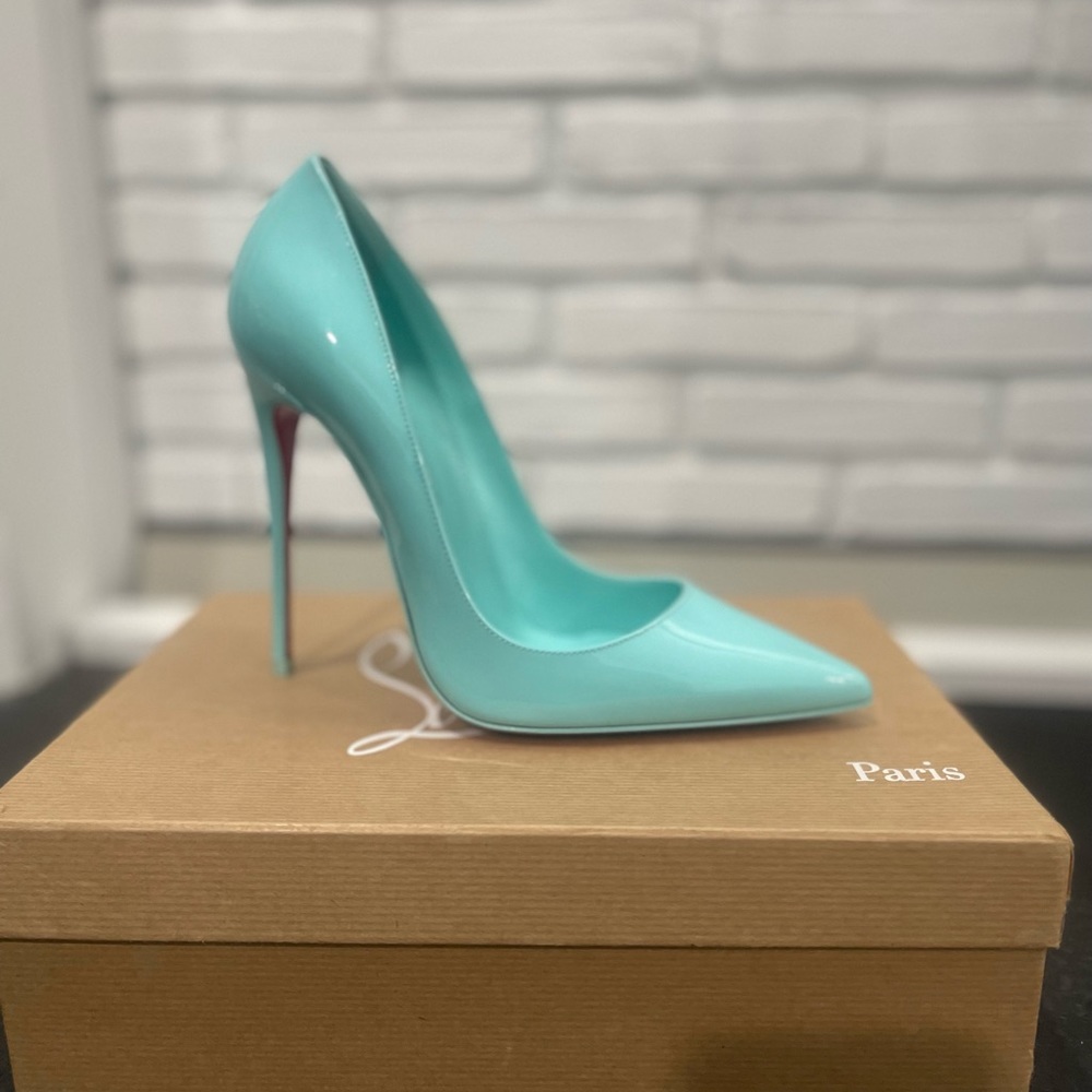 Christian Louboutin Bermuda Blue patent leather So Kate Pumps-120mm NEW 38.5